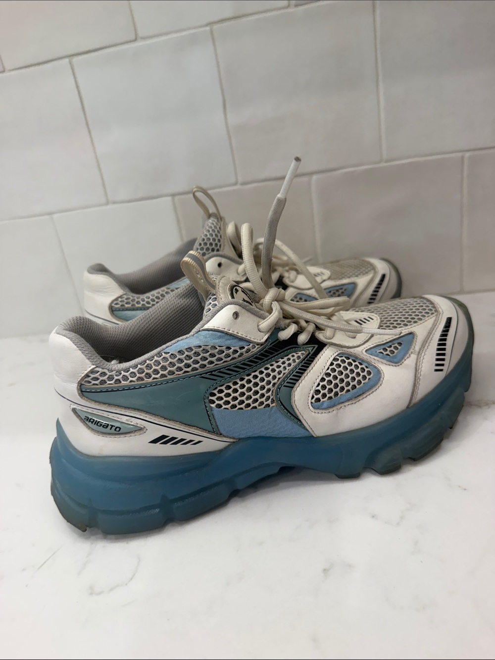 ASICS Gel-Kayano Athletic Sneakers White & Blue US 7.5
